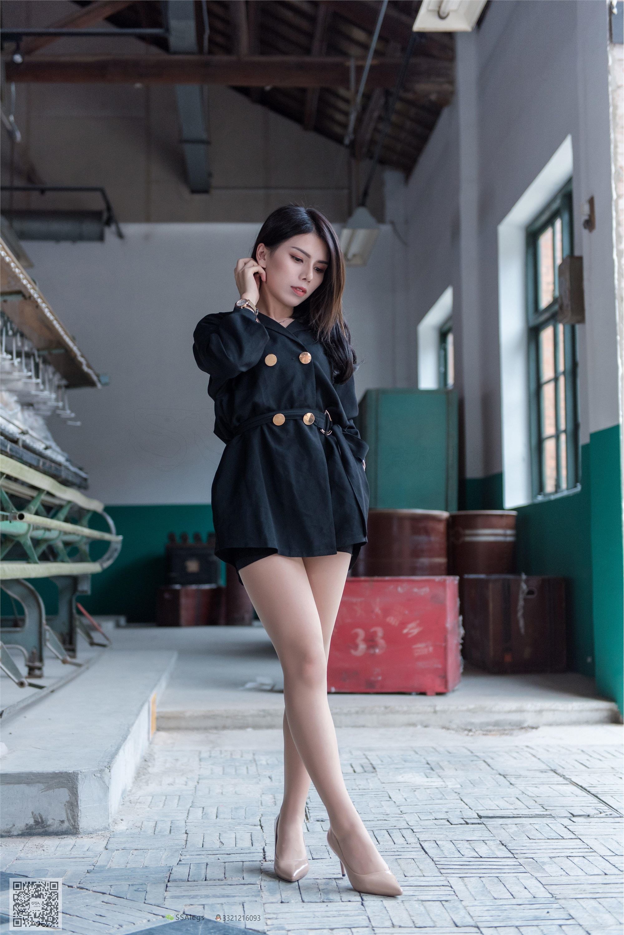 SSA丝社 NO.024 高冷混血女王芷沫肉丝街拍